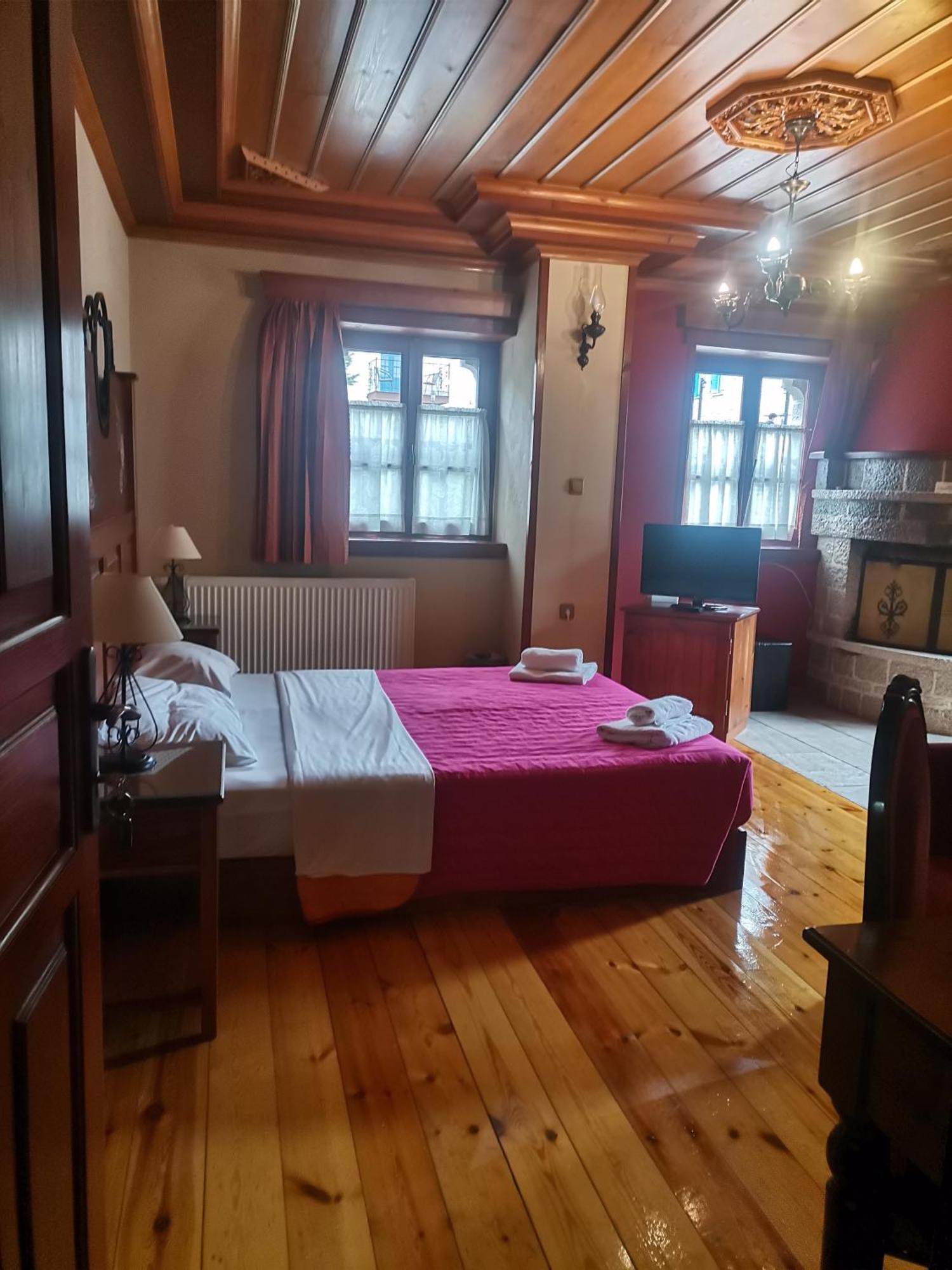Konstantinou & Elenis Hotel Monodendri Luaran gambar