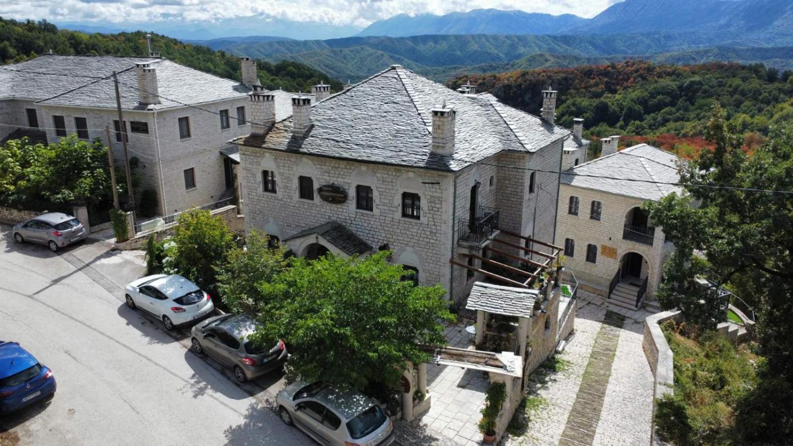 Konstantinou & Elenis Hotel Monodendri Luaran gambar